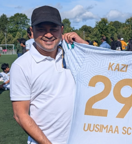 Kazi